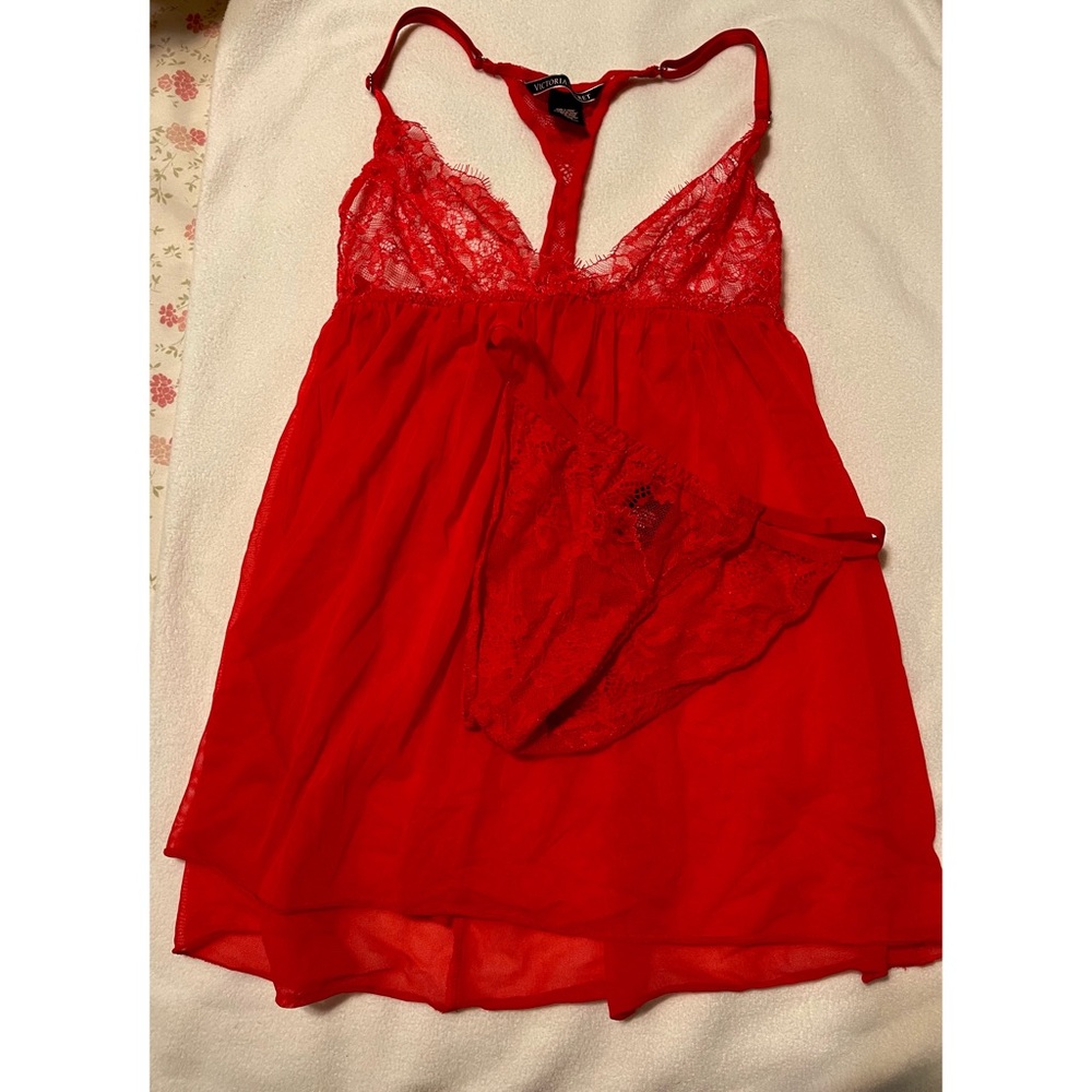 Red mesh and lace babydoll set